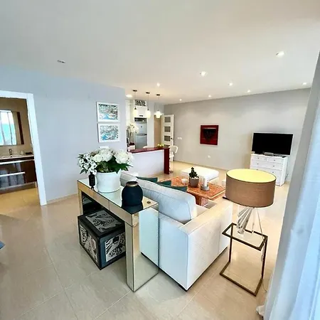 Dali Poniente Apartamento